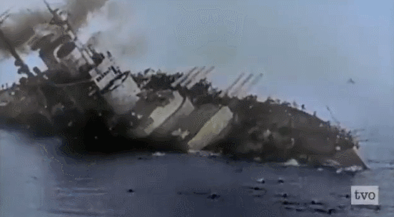 1차 세계대전, 전함 침몰 영상.gif