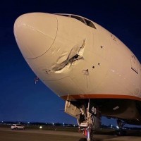 [날아간당] 타이베이에서 비행기 접촉사고