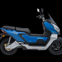 DNA모터스(구 대림) 새 전기 오토바이 디자인.jpg
