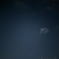 어제 아이폰으로 찍은 밤하늘입니다.jpg