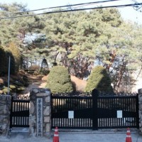 오늘날 서울 우이동에 있는 몽양 여운형의 묘소.jpg