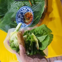 베트남 길거리 음식 하나 소개합니다