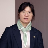 장미란, 취임 5개월에 총선출마 논란…“차관이 스펙쌓기…