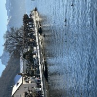 현직 오스트리아 그문덴이라는 호수 마을입니다.