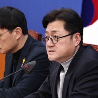 임혁백 '尹탄생 책임론'에…홍익표 '동의하기 어렵다' …