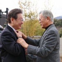 이재명 '총선 승리 위해 단결'…文 '친명·친문은 하나'